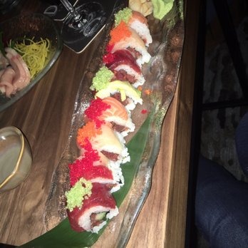 Dusk - Spicy Rainbow Maki Roll - Cocktail Bars Near Me - Naples, Florida