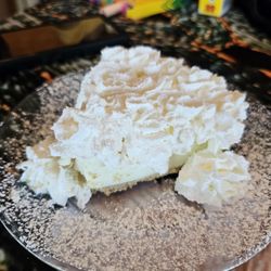 Buffalo Trading Company - Key lime pie