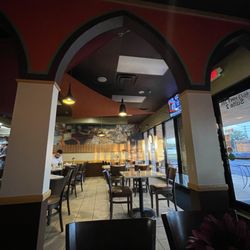Eli's Jerusalem Grill - Inside