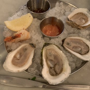 Neptune Oyster - Oysters - Seafood Near Me - Boston, Massachusetts Neptune Oyster - Oysters - Seafood Near Me - Boston, Massachusetts