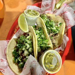 plate of tacos plate of tacos