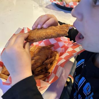 Fat Paulies Wicked Awesome Eatery - Chicken fingers - Soup Near Me - Ormond Beach, Florida