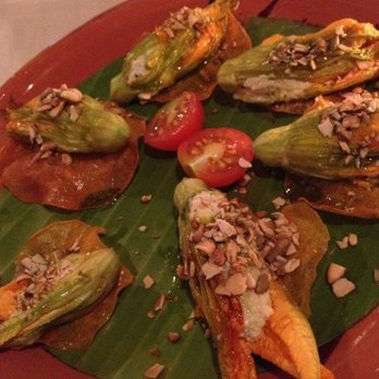 Casa Oaxaca - Squash Blossoms - Oaxacan Near Me - Oaxaca, OAX