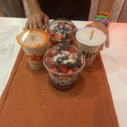 It's Boba Time - Selma - Original açaí bowl and horchata smoothies