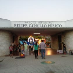 Parque Infantil Felipe Carrillo Puerto - Entrada del parque Infantil