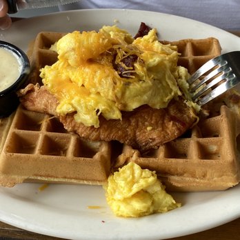 Honeybear Cafe - Chicken & Waffle - Breakfast & Brunch Near Me - Chicago, Illinois