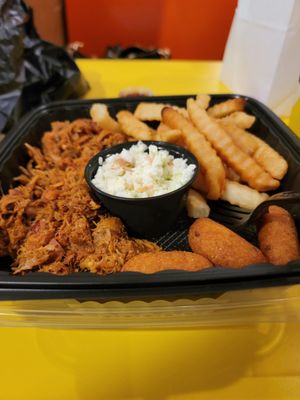 Pierce's Pitt Bar-B-Que by null