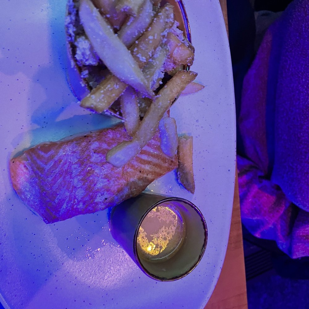 Skydome Restaurant - Baked salmon - Lounges Near Me - Arlington, Virginia