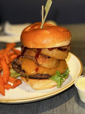 Colton's Social House by null