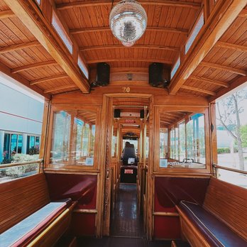 Temecula Valley Cable Car Wine Tours - Cable Car - Wine Tours Near Me - Temecula, California