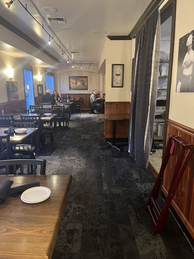 Pellegrino's Italian Kitchen and Catering