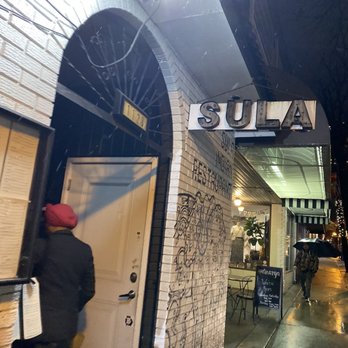 Sula Indian Restaurant - Storefront entrance - Indian Near Me - Vancouver, British Columbia Sula Indian Restaurant - Storefront entrance - Indian Near Me - Vancouver, British Columbia