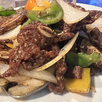 King Restaurant & Bar - Pepper beef short ribs. - Bars Near Me - Honolulu, Hawaii