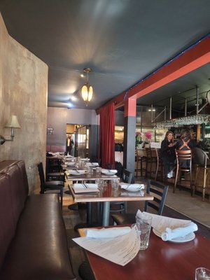 Isa Restaurant by null