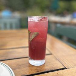 Jordan Pond House - Blueberry NA Mojito
