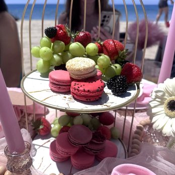 ID-Eclair - Macarons - Bakeries Near Me - Pasadena, California