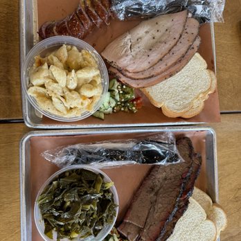 Owens & Hull - Mac and cheese, jalapeño cheddar sausage, smoked turkey, pickles and peppers, white bread, collards, brisket - Barbeque Near Me - Mableton, Georgia Owens & Hull - Mac and cheese, jalapeño cheddar sausage, smoked turkey, pickles and peppers, white bread, collards, brisket - Barbeque Near Me - Mableton, Georgia
