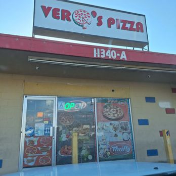 Vero's pizza - Vero's Pizza - Pizza Near Me - Bloomington, California