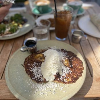 Fig Tree - Cafes Near Me - Los Angeles, California Fig Tree - Cafes Near Me - Los Angeles, California