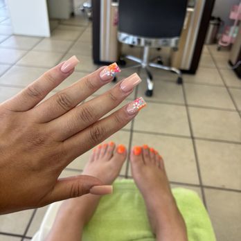 3D Bella Nails - How cute are my summer nails!! - Nail Salons Near Me - La Mirada, California