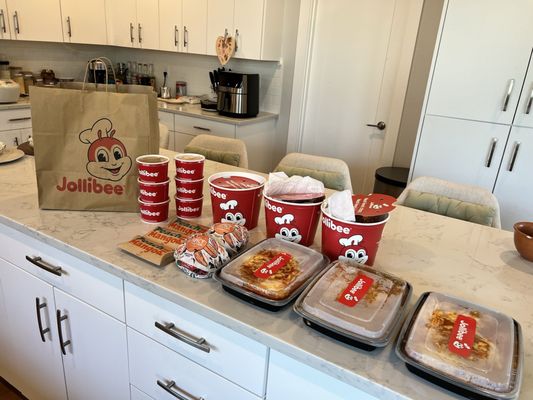 Jollibee by null