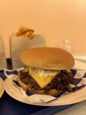Goldburger Highland Park by null