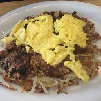 Castleview Cafe - Corned beef hash and eggs - Cafes Near Me - Castle Rock, Colorado Castleview Cafe - Corned beef hash and eggs - Cafes Near Me - Castle Rock, Colorado