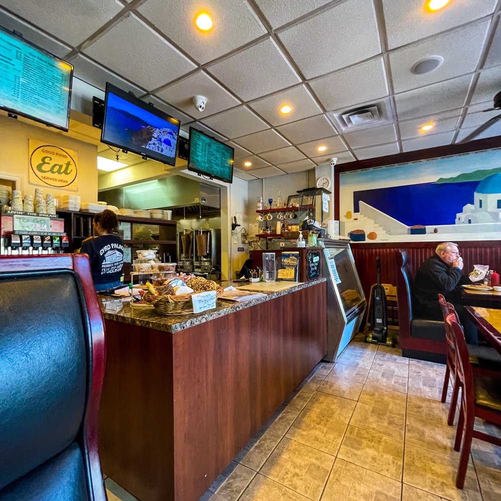 Gyro Palace - Ordering area - Greek Near Me - Merrick, New York