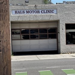 Hal's Motor Clinic - Hal's Motor Clinic - outdoor picture