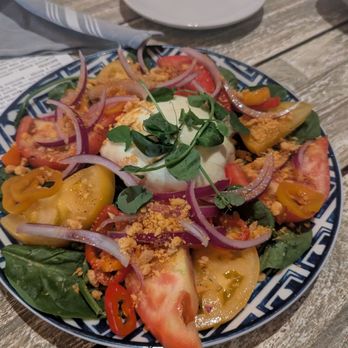Alqueria Farmhouse Kitchen - New American Near Me - Columbus, Ohio