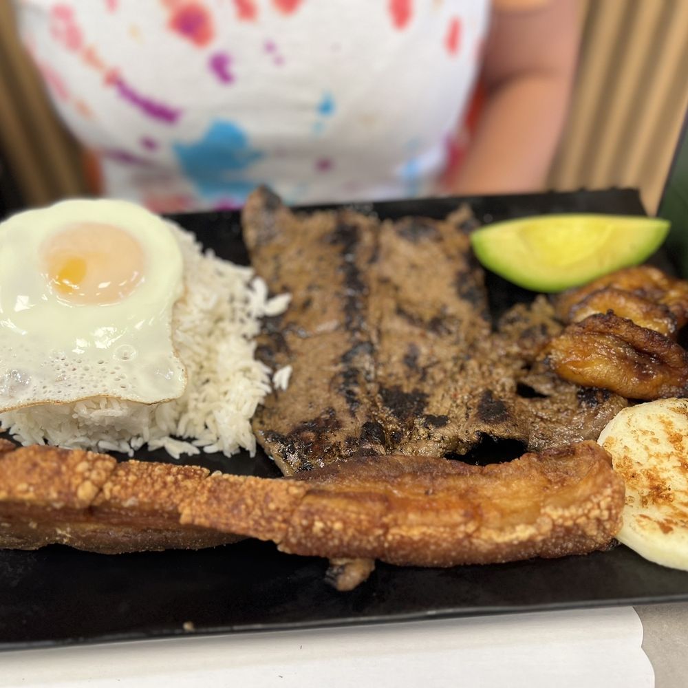 Arepalicious Express - Bandeja Arepalicious - Colombian Near Me - Rockville Centre, New York Arepalicious Express - Bandeja Arepalicious - Colombian Near Me - Rockville Centre, New York