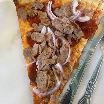 Fellini's Pizza - Pizza Near Me - Atlanta, Georgia Fellini's Pizza - Pizza Near Me - Atlanta, Georgia