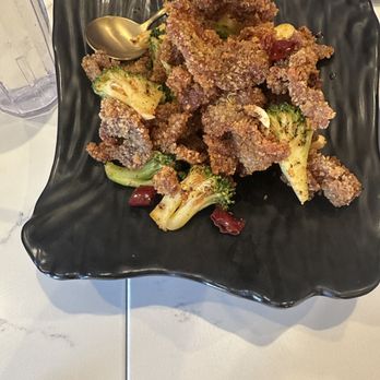 Gu’s Kitchen - Szechuan Near Me - Chamblee, Georgia