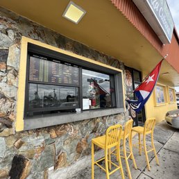 the outside of the restaurant the outside of the restaurant