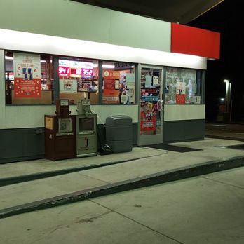 Enfrente Shell Service - Gas Stations Near Me - Novato, California