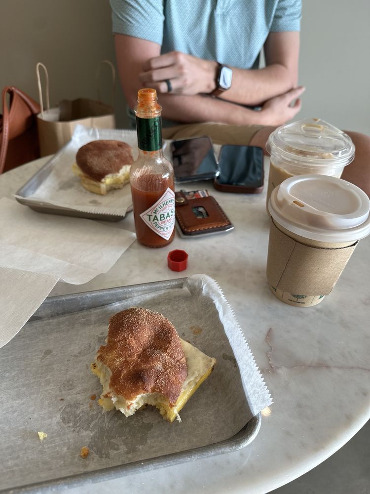 Beacon Coffee and Cafe Logo