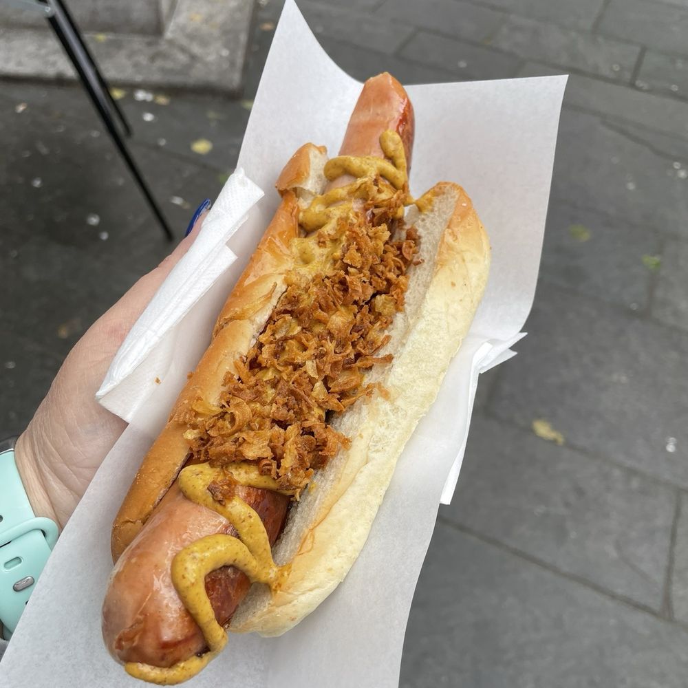 Trekroneren - Hot Dogs Near Me - Bergen, 12 Trekroneren - Hot Dogs Near Me - Bergen, 12