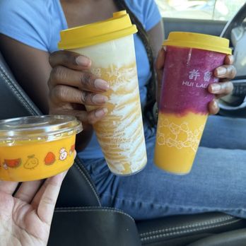 Hui Lau Shan - Mango Pudding (Left), Mango Swirl (Mid), & Red Dragonfruit Mango Icy (Right) - Desserts Near Me - Elk Grove, California Hui Lau Shan - Mango Pudding (Left), Mango Swirl (Mid), & Red Dragonfruit Mango Icy (Right) - Desserts Near Me - Elk Grove, California