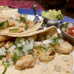 El Molino - Shrimp tacos (off menu)