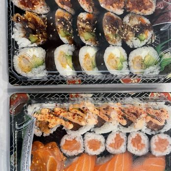 7Friday Sushi - Salmon Lover Combo - Sushi Bars Near Me - Cypress, Texas