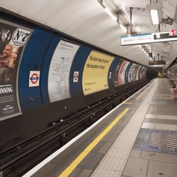 Stockwell Underground Station - Platform - Train Stations Near Me - London, XGL Stockwell Underground Station - Platform - Train Stations Near Me - London, XGL