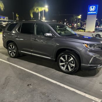 Pacific Honda - 25 Touring AWD Pilot. - Auto Repair Near Me - San Diego, California Pacific Honda - 25 Touring AWD Pilot. - Auto Repair Near Me - San Diego, California