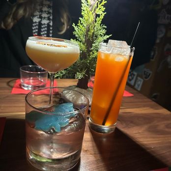 Ski Lodge - Three different cocktails - Cocktail Bars Near Me - Las Vegas, Nevada