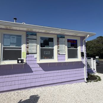 Back Road Creamery - Ice Cream & Frozen Yogurt Near Me - Charlestown, Rhode Island
