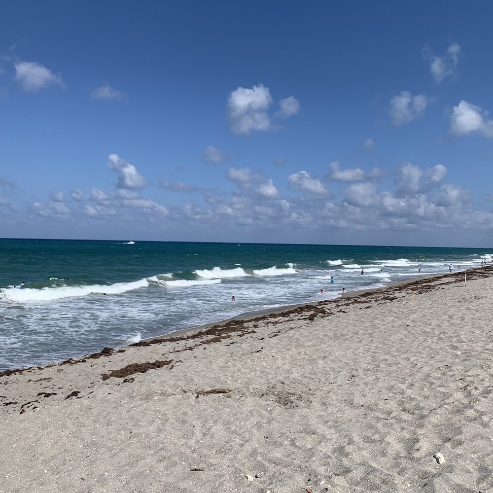 Jupiter Beach Park - View from the sand - Beaches Near Me - Jupiter, Florida Jupiter Beach Park - View from the sand - Beaches Near Me - Jupiter, Florida