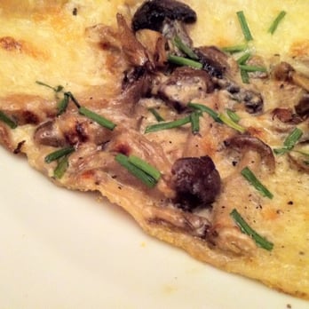 Pizza Carano - Funghi - Pizza Near Me - Vancouver, British Columbia
