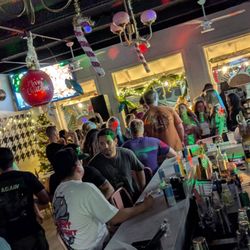 Dirty South Bar - Cute boys, fun and frolic during Christmas!