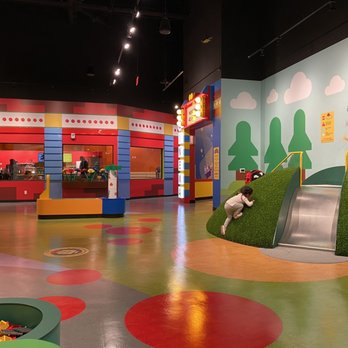 Legoland Discovery Center - Pits of legos "boxes" everywhere. Something to do in every corner - Indoor Playcenter Near Me - Milpitas, California Legoland Discovery Center - Pits of legos "boxes" everywhere. Something to do in every corner - Indoor Playcenter Near Me - Milpitas, California