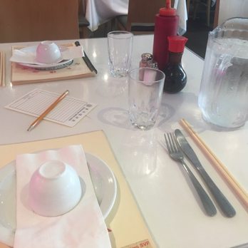 Mon Nan - Chinese Near Me - Montreal, Quebec
