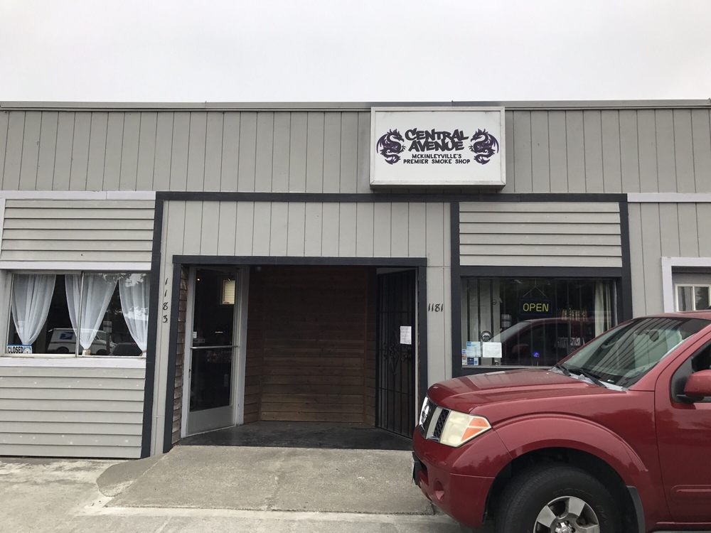 CENTRAL AVENUE SMOKE SHOP Updated August 2024 1181 Central Ave
